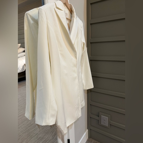 Mainstrip Women’s Ivory Crystal Fringe Fitted Blazer/ Mini Dress Size L NWT - Picture 7 of 13
